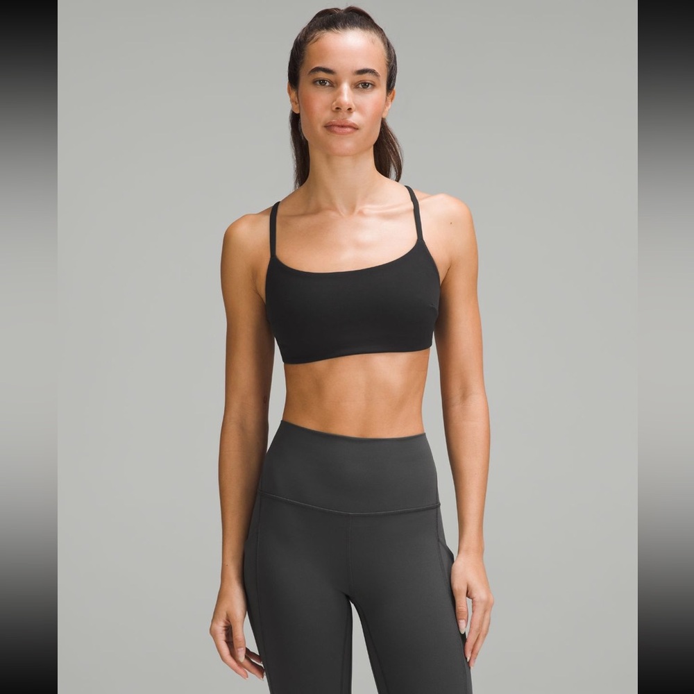 Lululemon Wunder Train Strappy Racer Bra *Light Support, C/D Cup - sz 4- Black